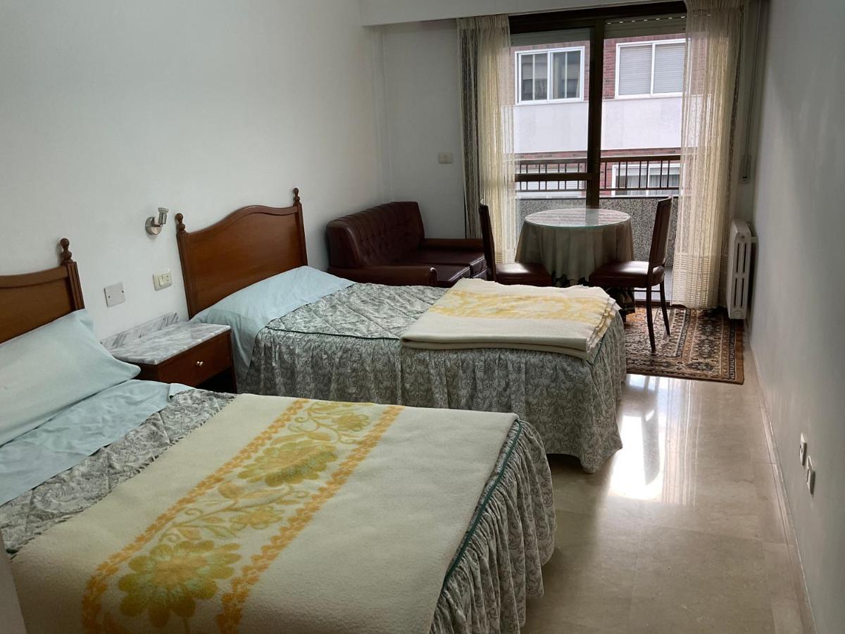 Residencia Universidad 오렌세 외부 사진